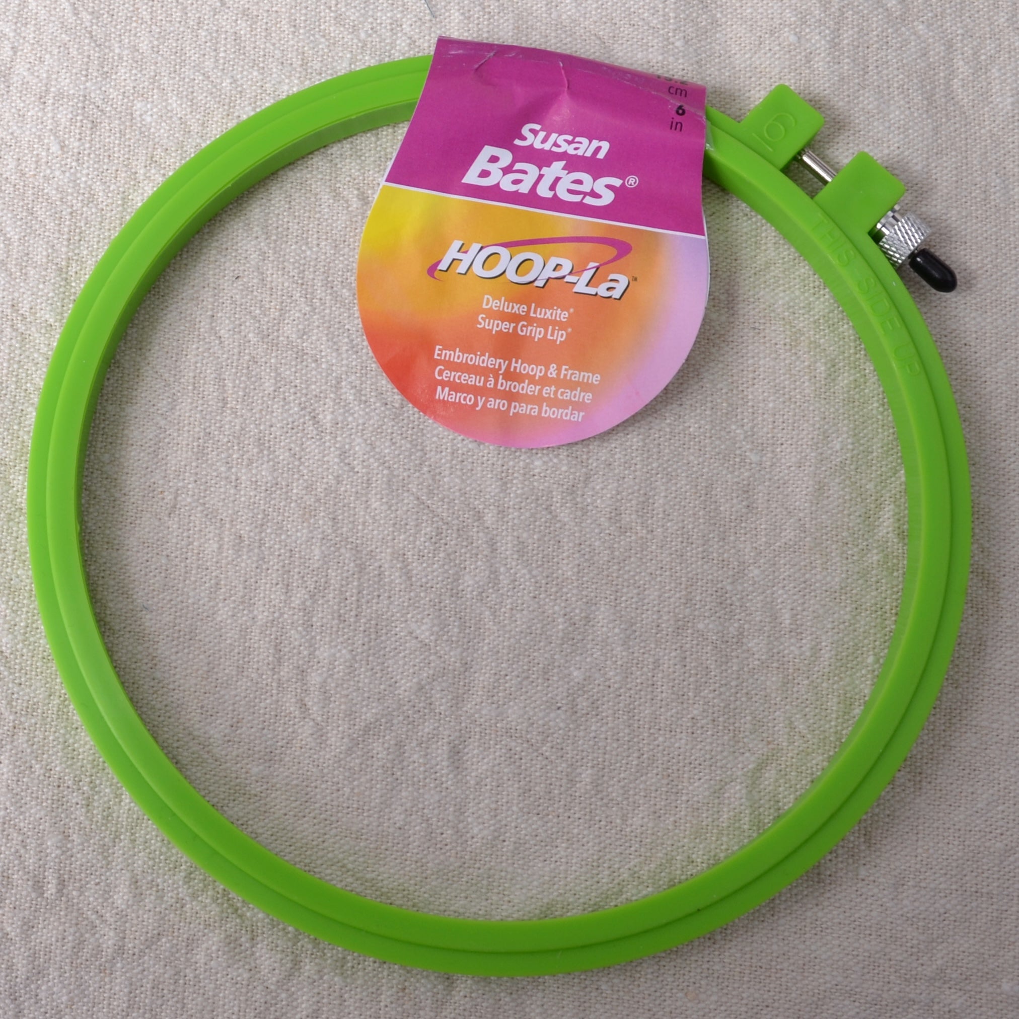 Embroidery Hoop with "Grip-Lip" Green