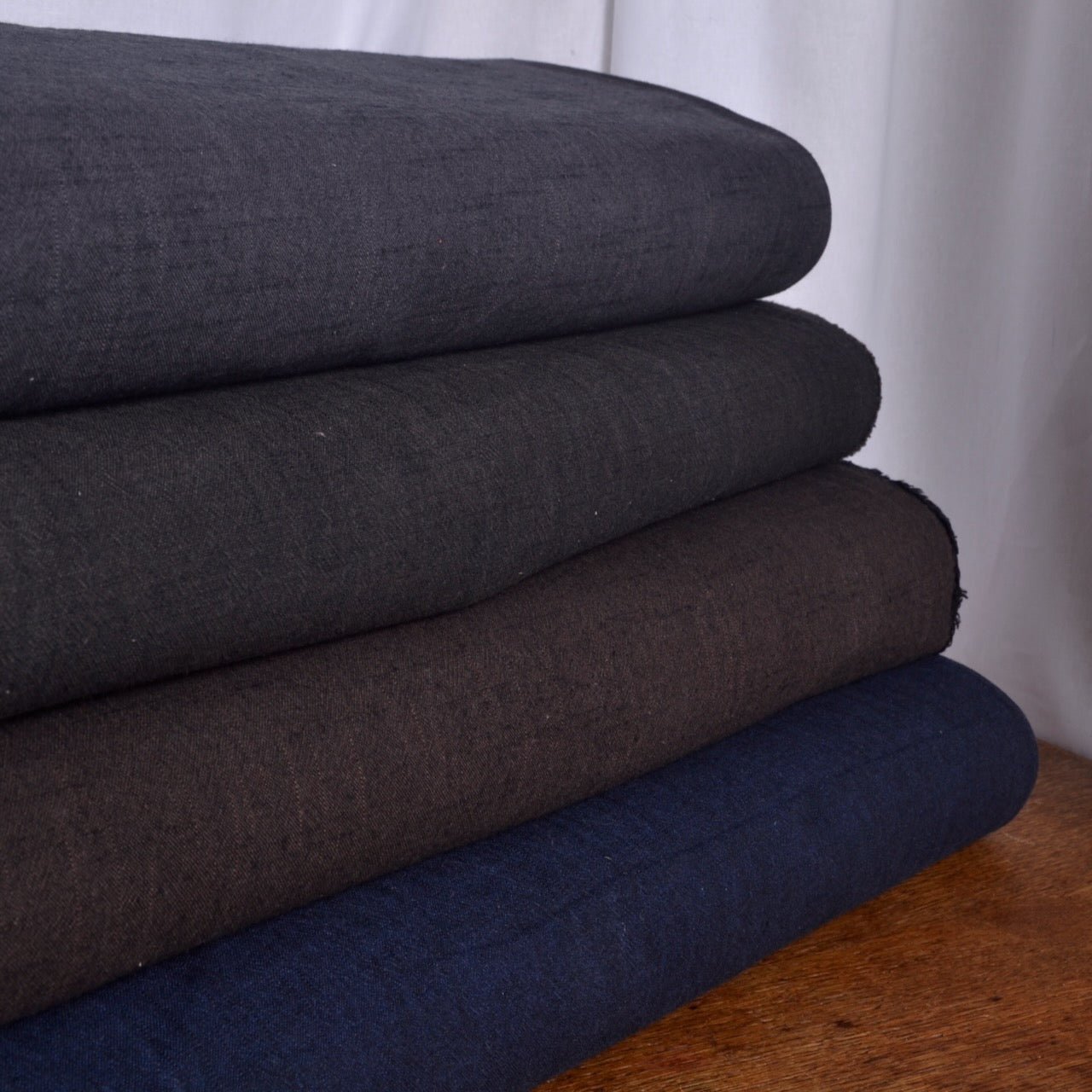 Japanese Yarn-dyed Slub Cotton,  Susu-iro, Soot