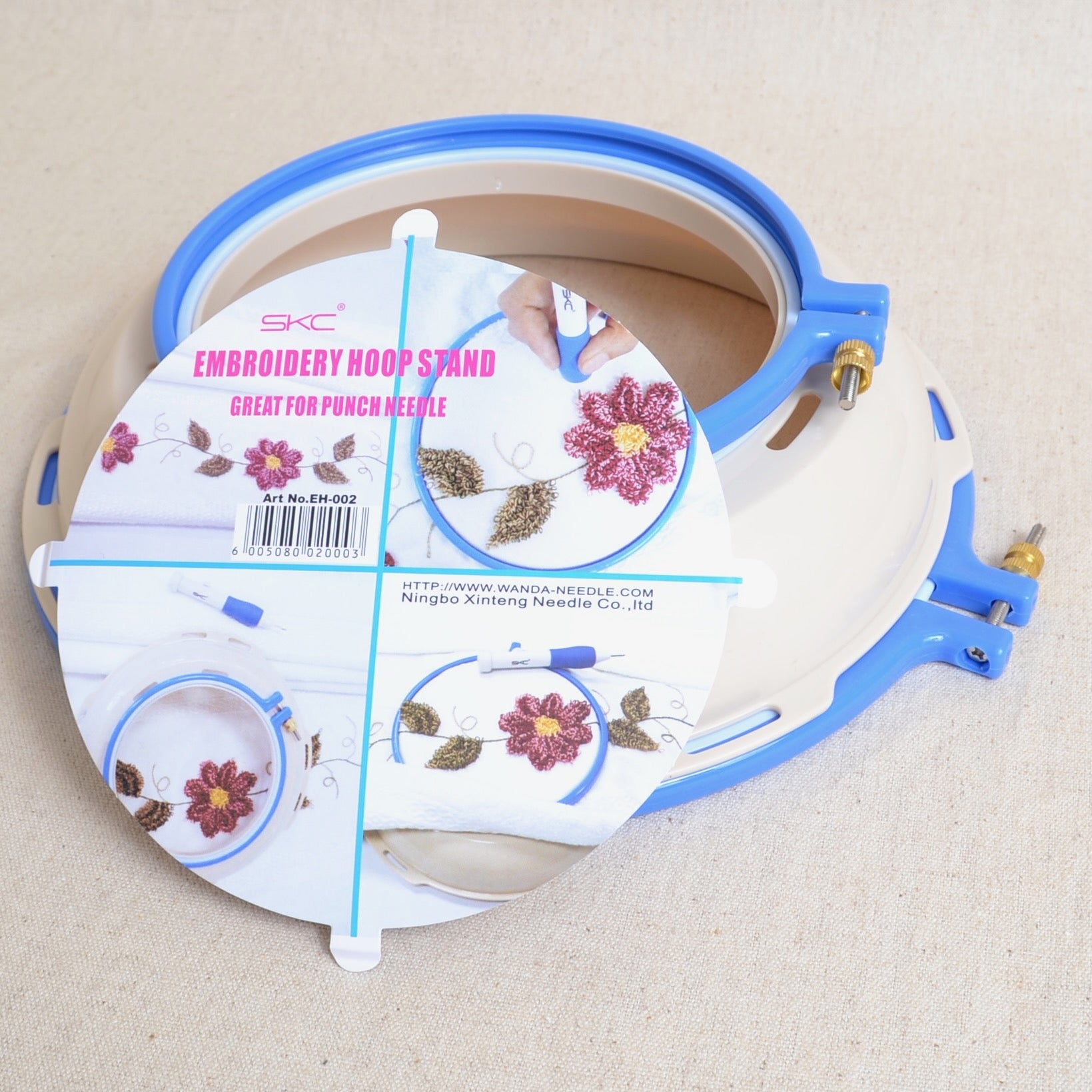 punch needle embroidery hoop with stand and hoop