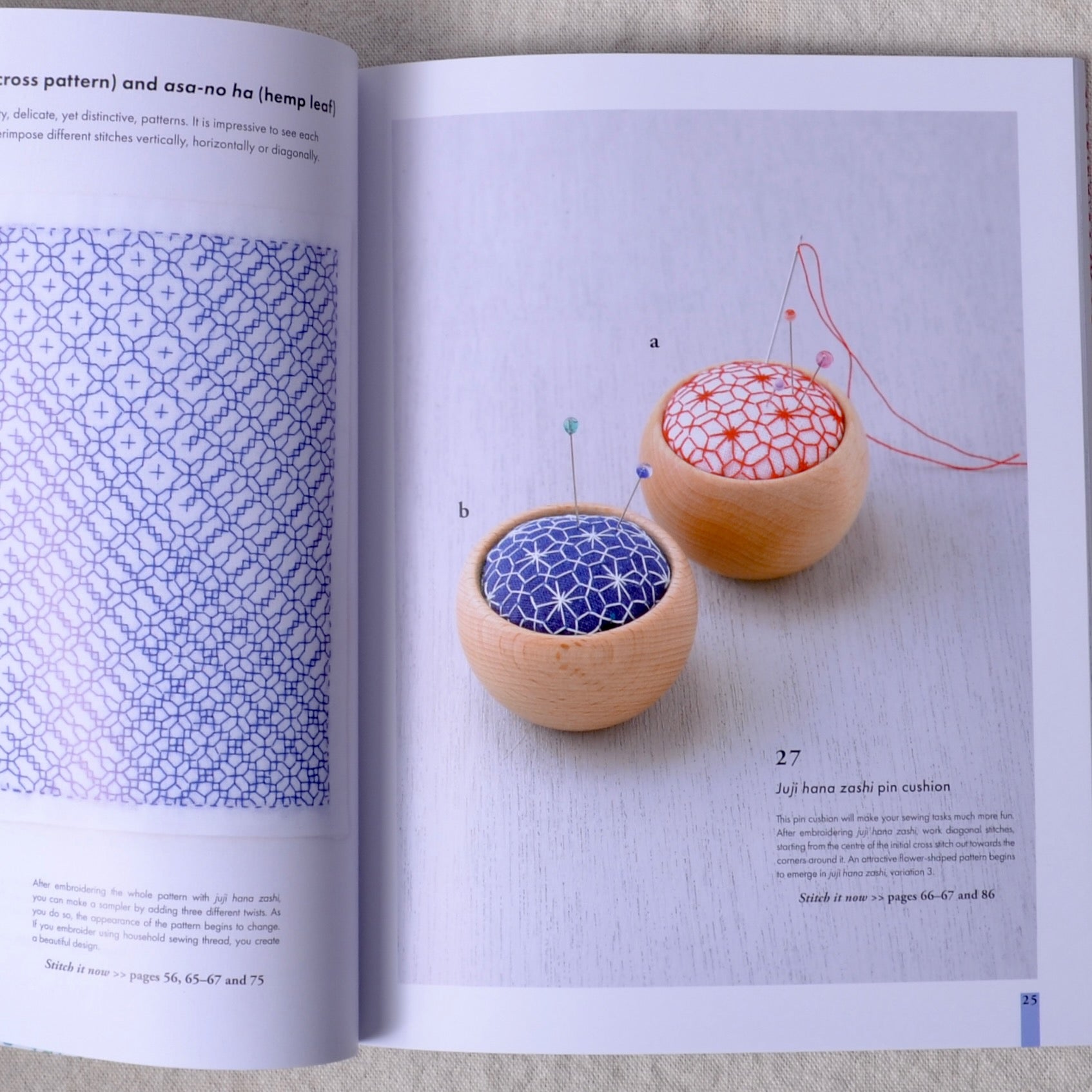  book Colourful Sashiko by Sashikonami. 