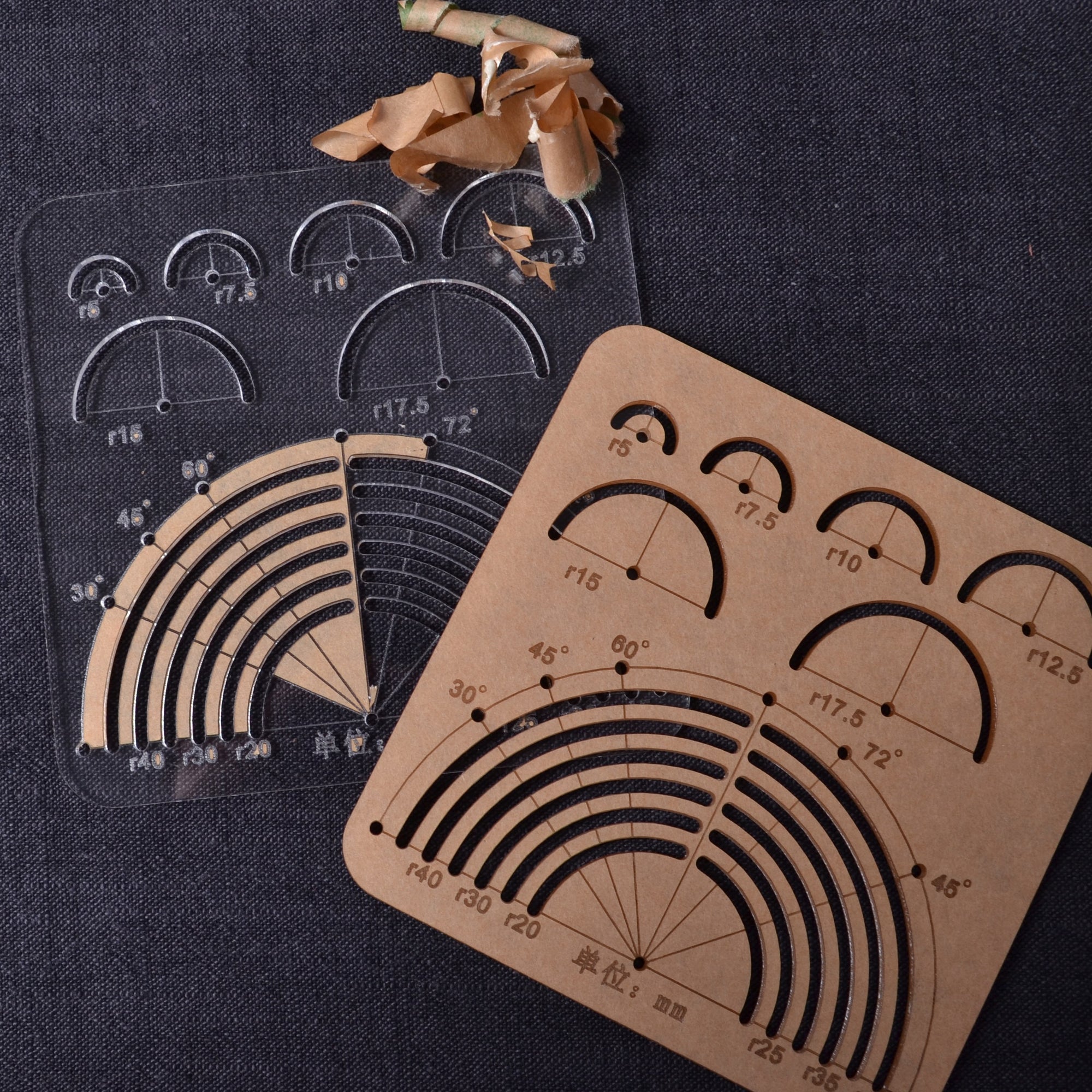 Sashiko Graph Acrylic Stencil, 1cm spacing - A Threaded Needle