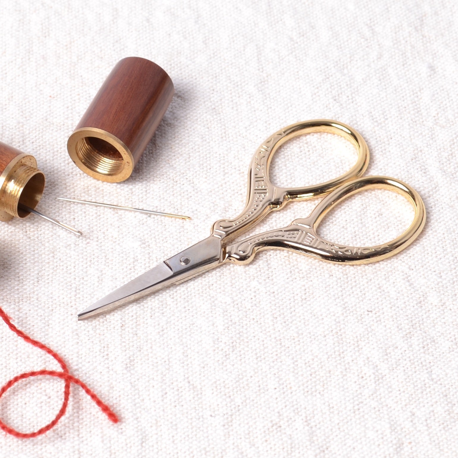 needle craft scissors