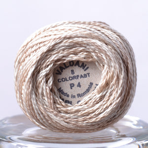 Valdani Perle Cotton, Aged White Light, size 8