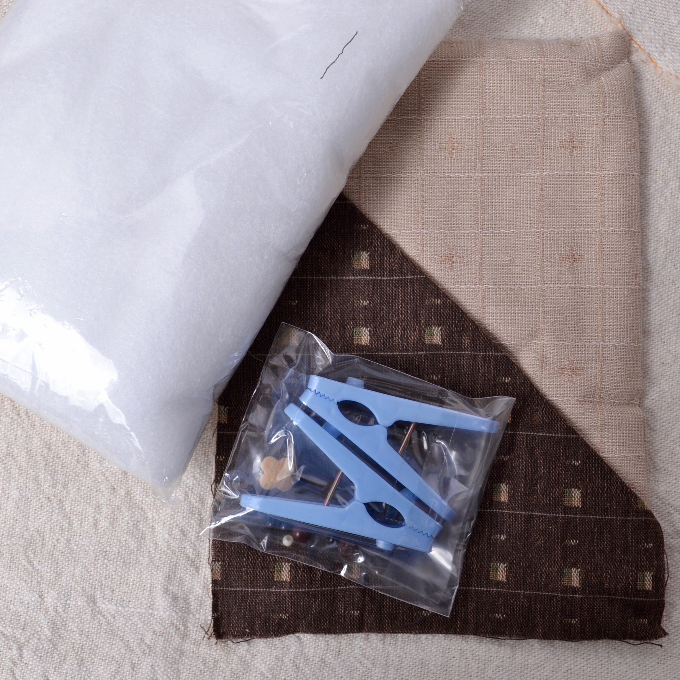 Two Cute Clip on Puppies Kit