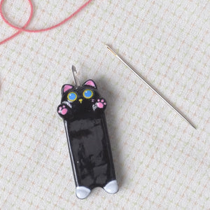  needle threader black kitten