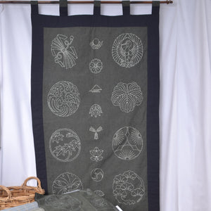 Sashiko Family Crests Panel, Dark Green #2004