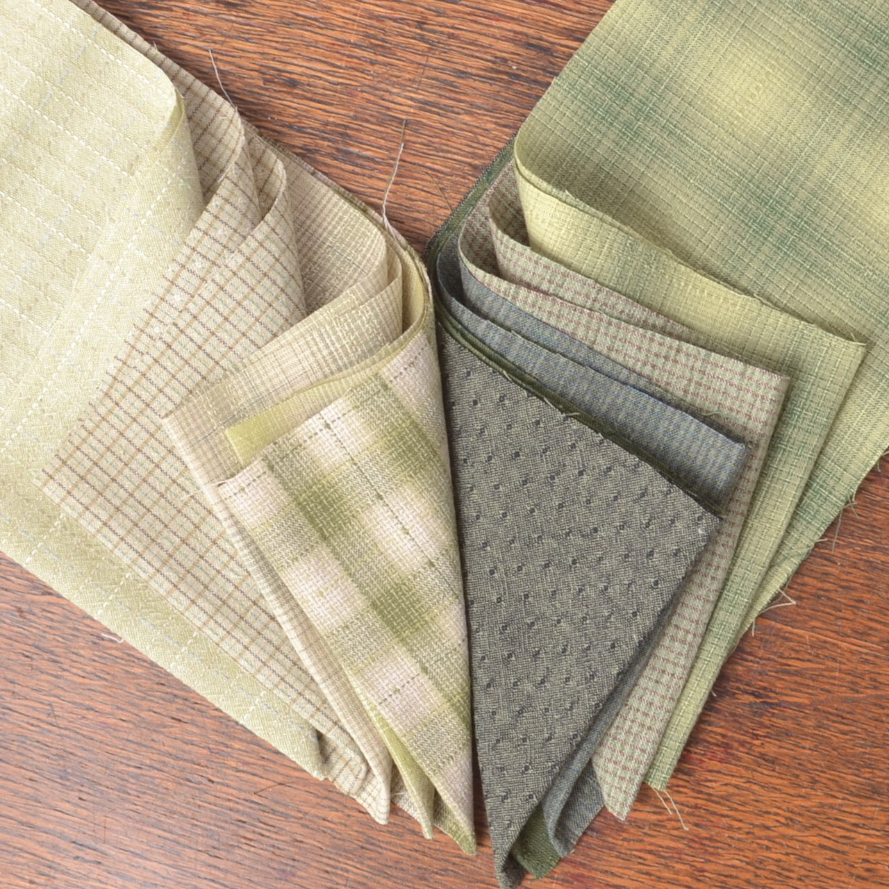 10 Pieces 5" X 21", Assorted Greens dyed yarn fabric
