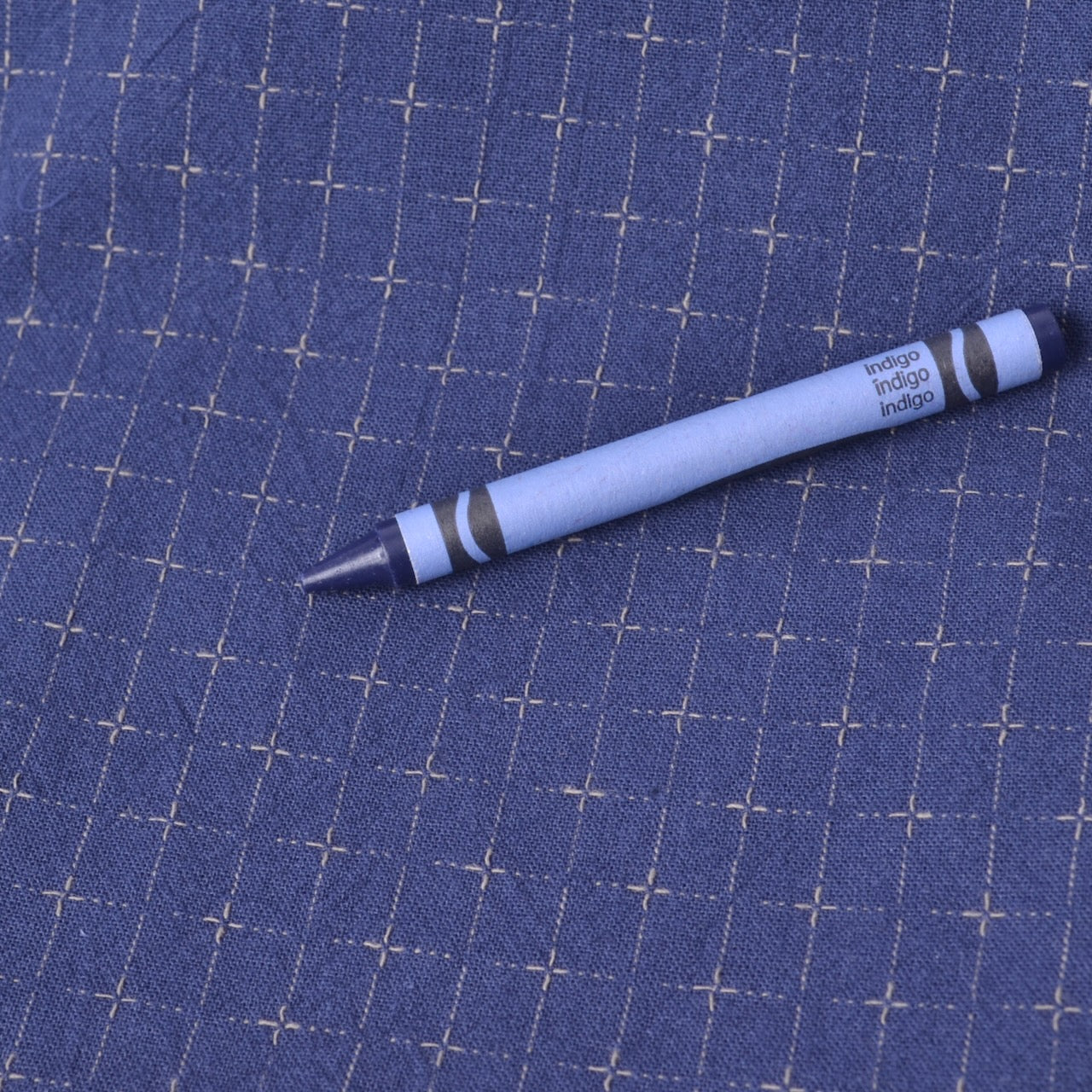 Dyed yarn 100% cotton fabric Suitable for machine and hand sewing.