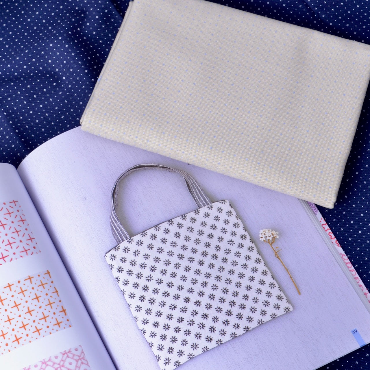 Wash-out Grid Panel for Sashiko Stitching, Off-white