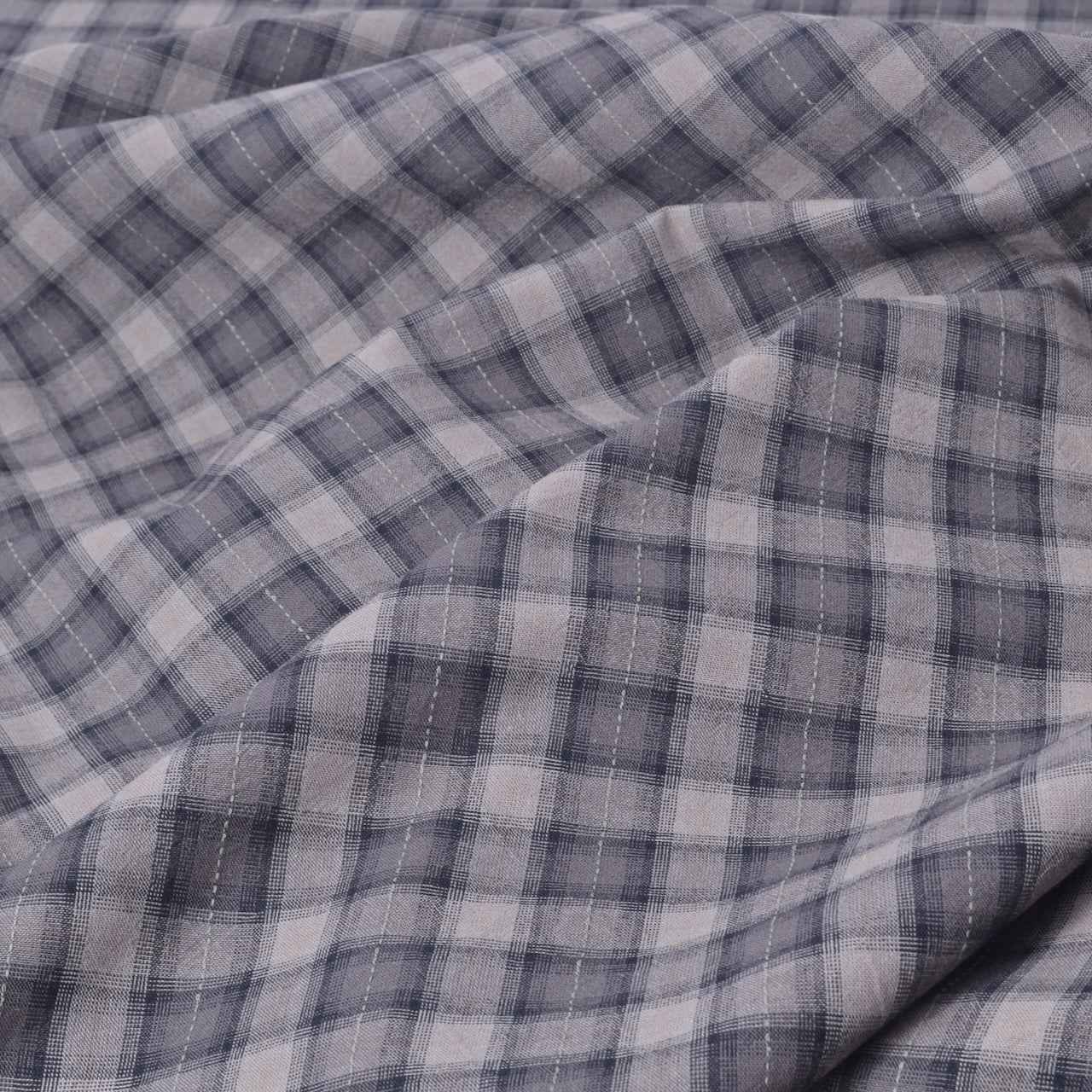 Japanese Yarn-Dyed Fabric (700 2F)