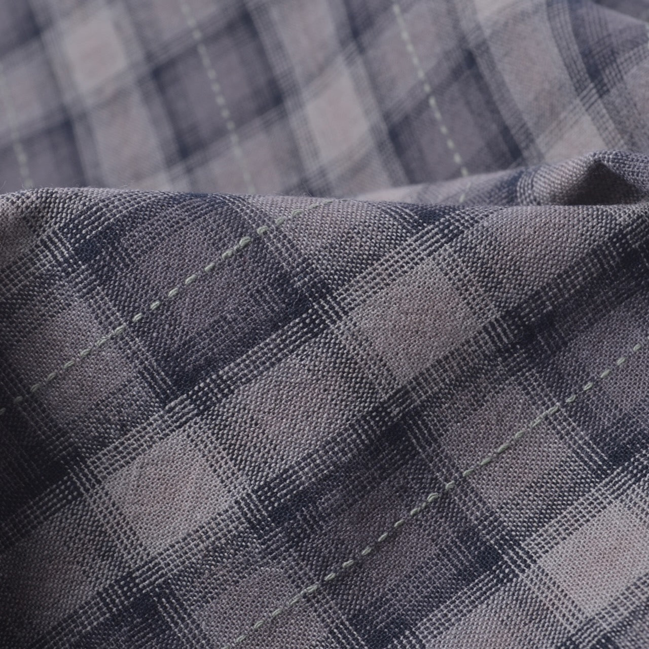 Japanese Yarn-Dyed Fabric (700 2F)