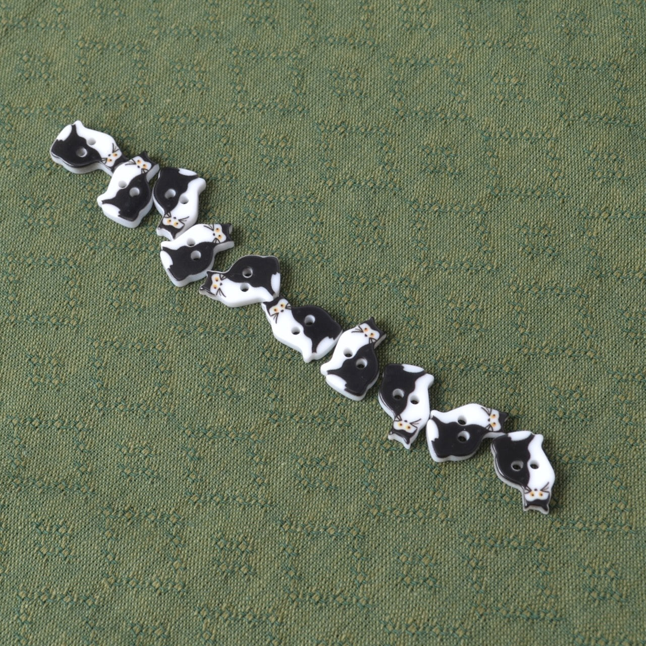 Japanese Vintage Style Cat Buttons