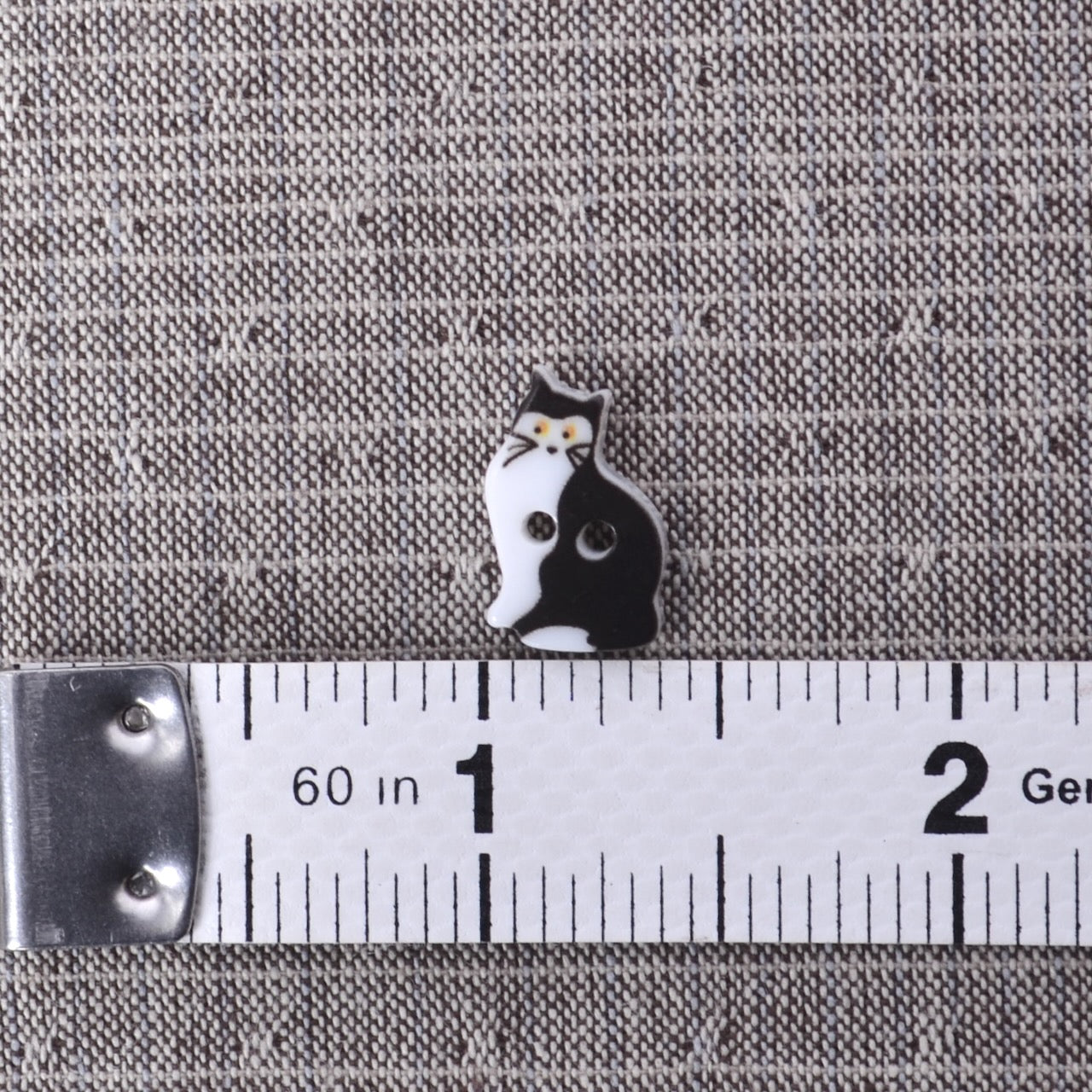 Japanese vintage style black and white cat button