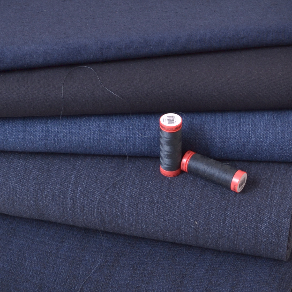 Mettler Sewing Thread, Drab Dark Blue, #1242