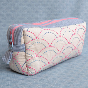 example of project sewn with waves fabric