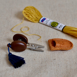 Cohana mini scissors with silk tassel and leather sheath