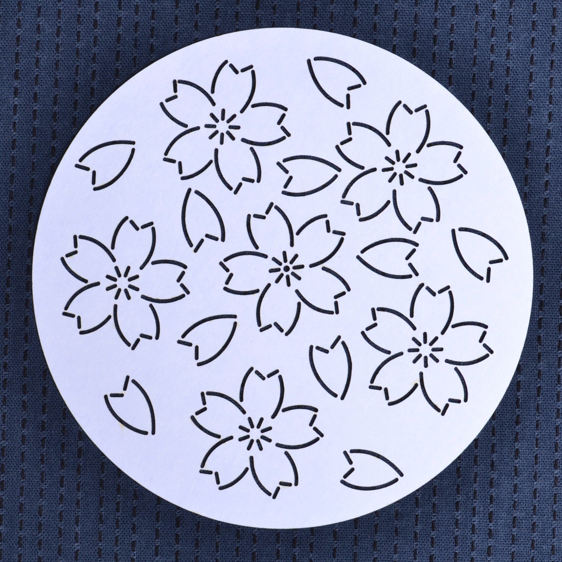Sashiko Stencil by Acrylic  Petals - Sashiko Embroidery Pattern - Quilting  - Shop THEALESE Other - Pinkoi