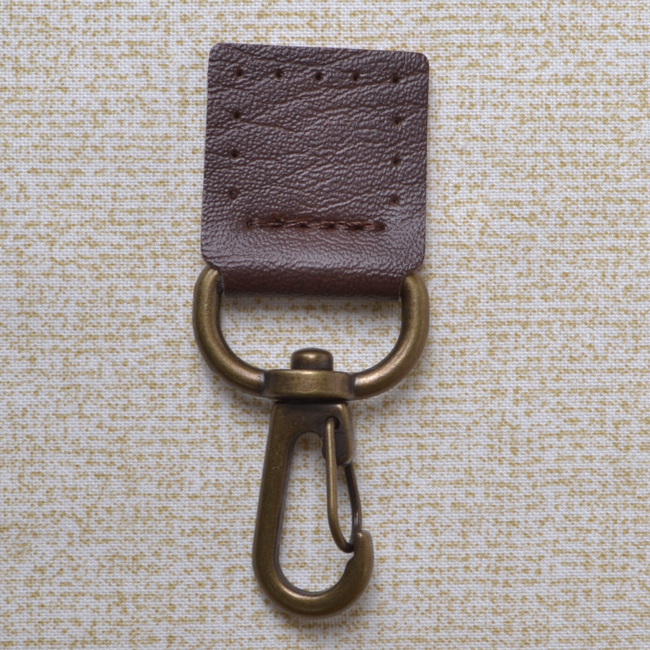 sewing swivel clip with leather tab